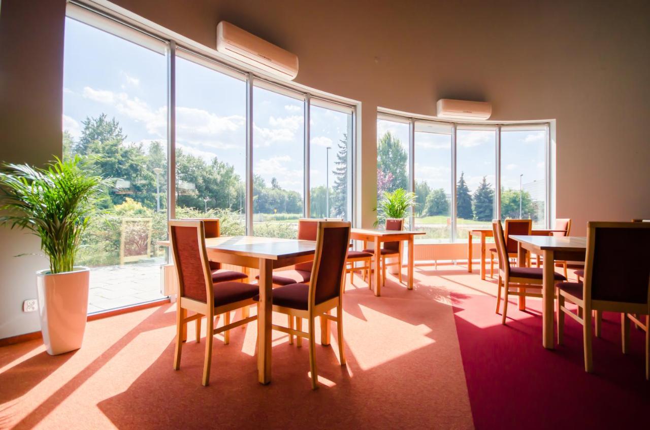 Hotel A4 Airport Krakow Mop Morawica Aleksandrowice  Extérieur photo