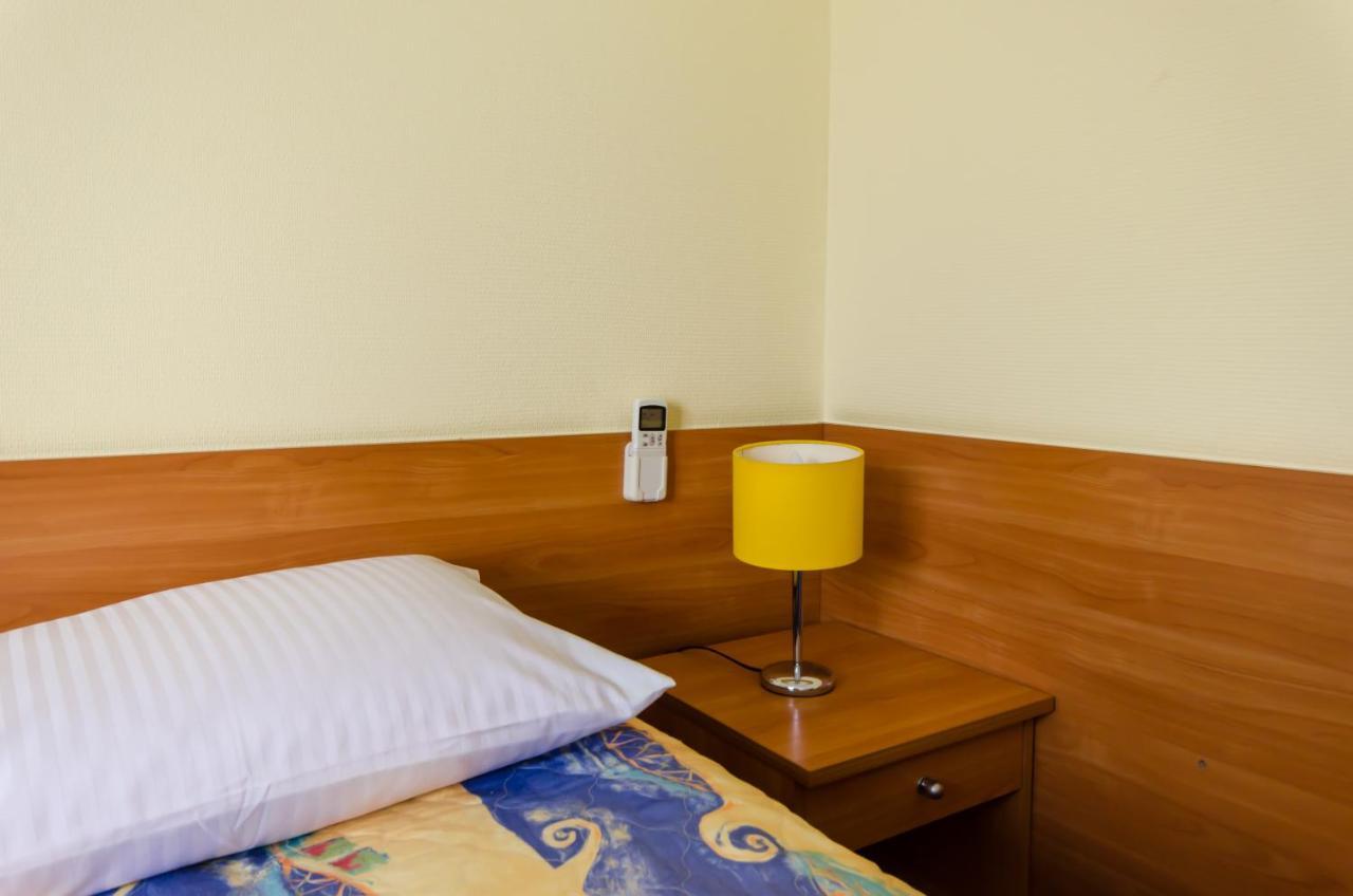 Hotel A4 Airport Krakow Mop Morawica Aleksandrowice  Extérieur photo